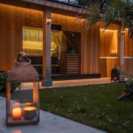 Wellness B&B Domaine Allard Alojamento de Acomodação e Pequeno-almoço Kortessem